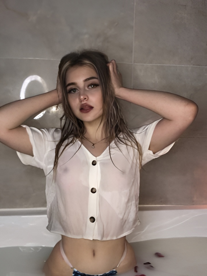 Илона привлекальеная девушка из Твери цена от 3000 руб