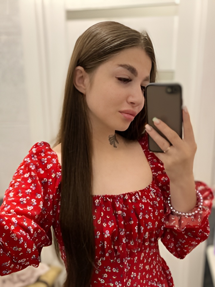 Рада привлекальеная девушка из Твери цена от 10000 руб