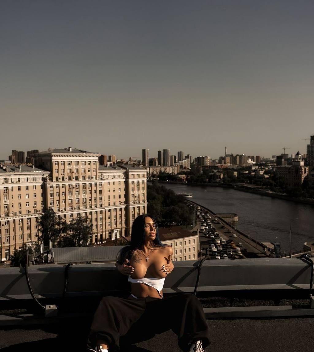 Дана привлекальеная девушка из Твери цена от 5000 руб