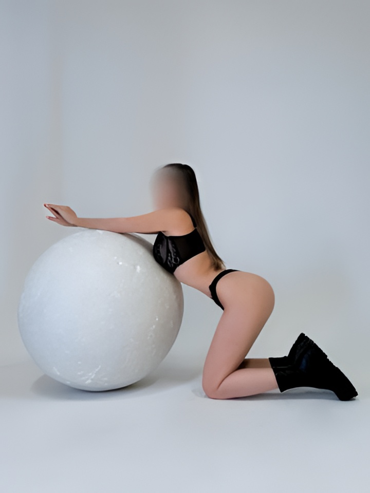 Индивидуалка Эмма, доступна для личного знакомства от 5000 руб