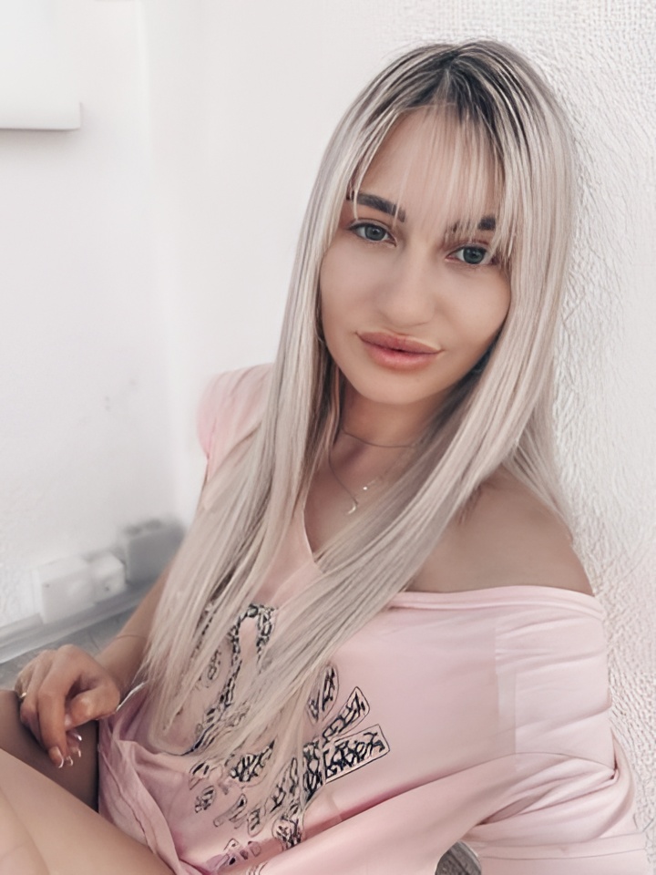 Индивидуалка Оксана, доступна для личного знакомства от 10000 руб